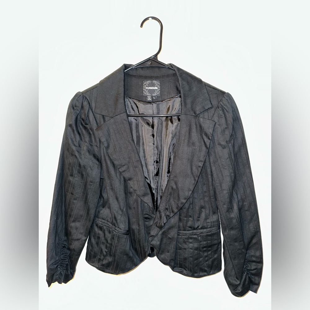 Black thin blazer